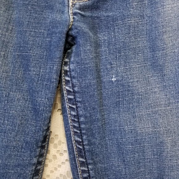 DKNY Low Rise Bootcut Medium Wash Jeans Size 11R - Picture 12 of 12